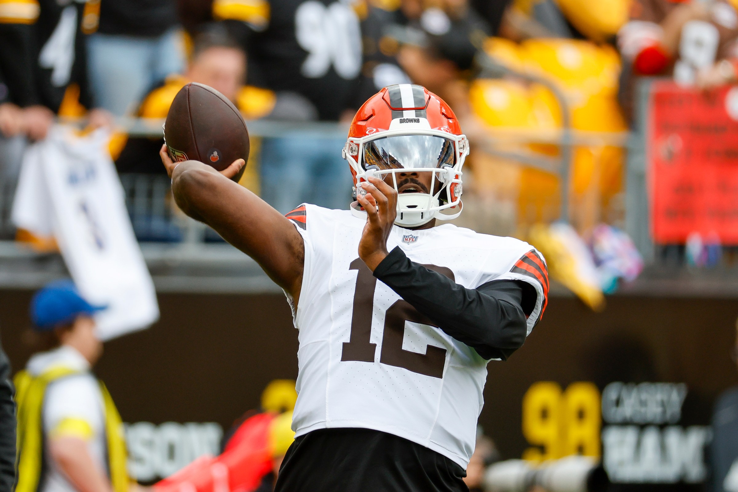 PITTSBURGH, PA - OCTOBER 12: Shedeur Sanders #12 of the Cleveland Browns in action against the Pittsburgh Steelers on October 12, 2025 at Acrisure Stadium in Pittsburgh, Pennsylvania. (Photo by Justin K. Aller/Getty Images)