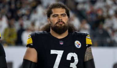 Pittsburgh Steelers guard Isaac Seumalo ruled out vs. Chargers