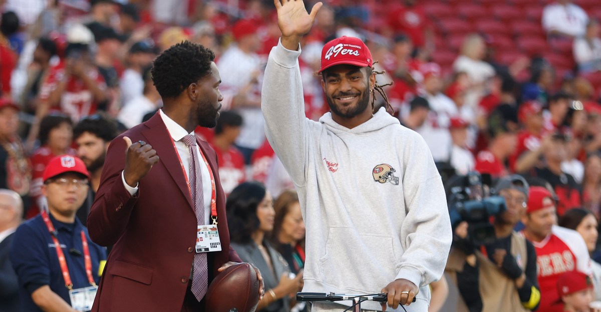 49ers news: Where the defense misses Fred Warner and why Nick Martin isn’t playing