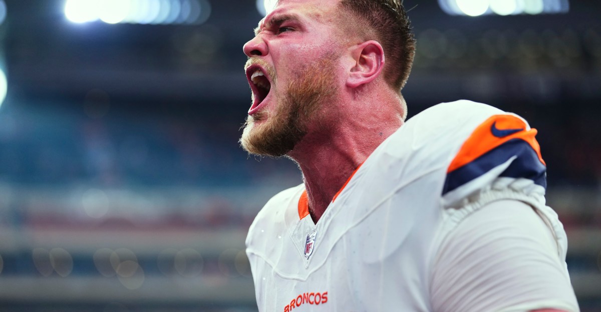 Denver Broncos Film Review: Mike McGlinchey vs the Houston Texans