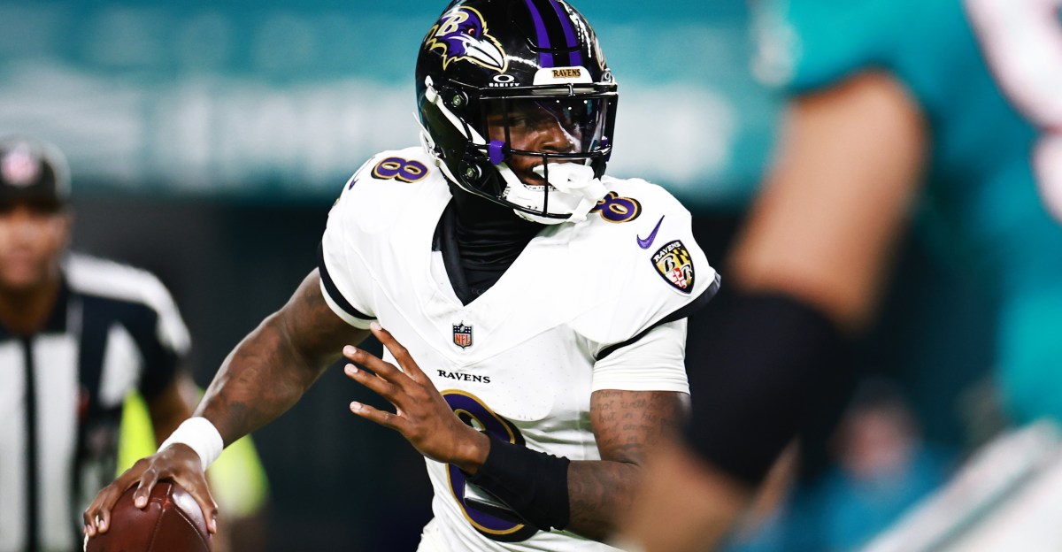 Vikings vs. Ravens: Can Brian Flores Stop Lamar Jackson?
