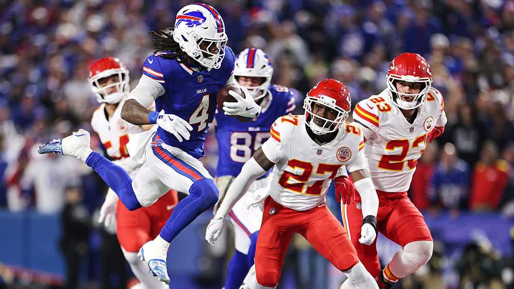 Bills’ James Cook breaks 100 yards as Buffalo knocks off Kansas City 28–21
