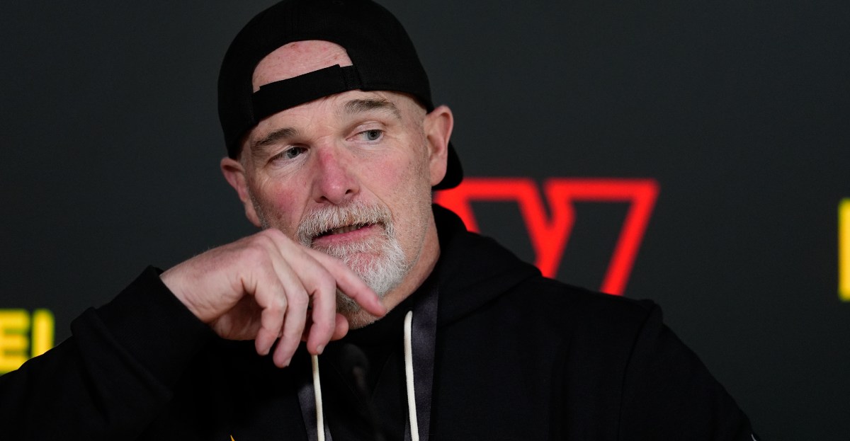 Dan Quinn is trying to walk a tightrope of developing young Commanders players while winning as many games as possible