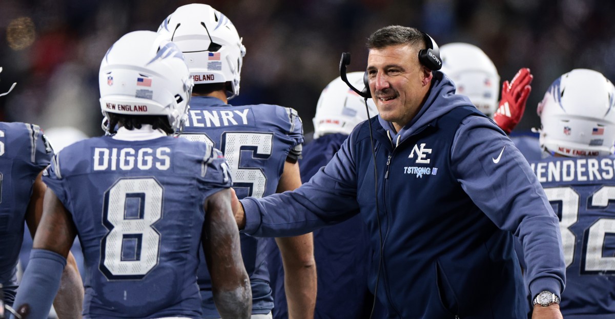 NFL playoff picture: Patriots remain frontrunners for AFC’s No. 1 seed