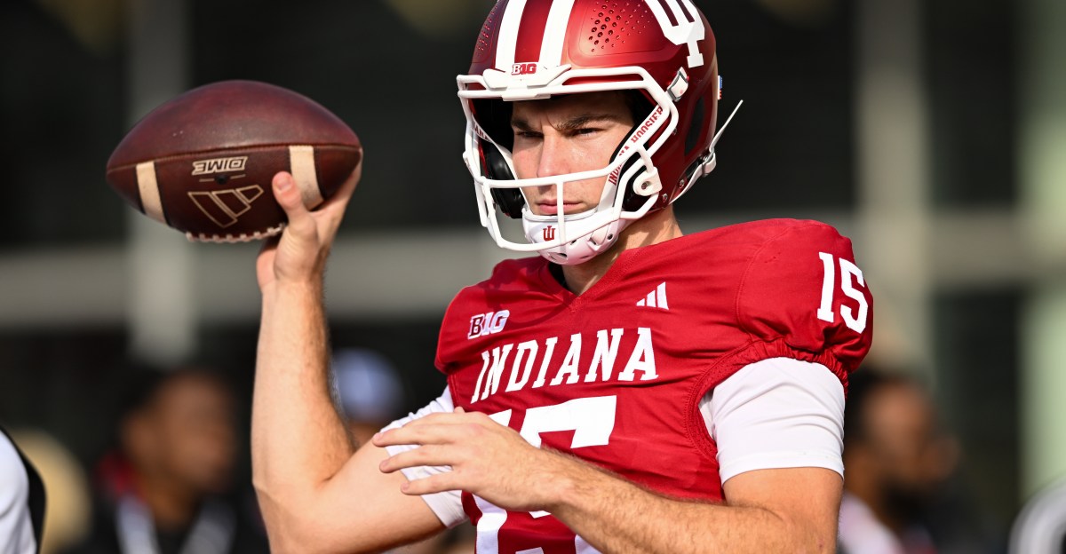 How can Las Vegas Raiders set young QB up for success with offensive line issues?