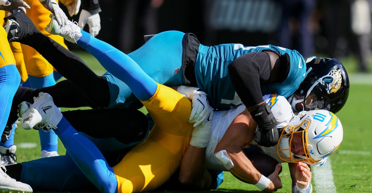 Disciplined defense vital for Las Vegas Raiders against Los Angeles Chargers