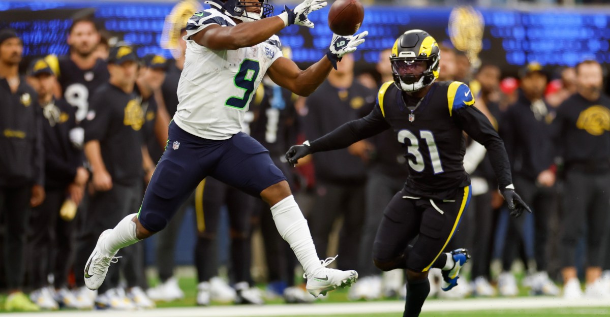 Seattle Seahawks need to get running backs involved more in passing game