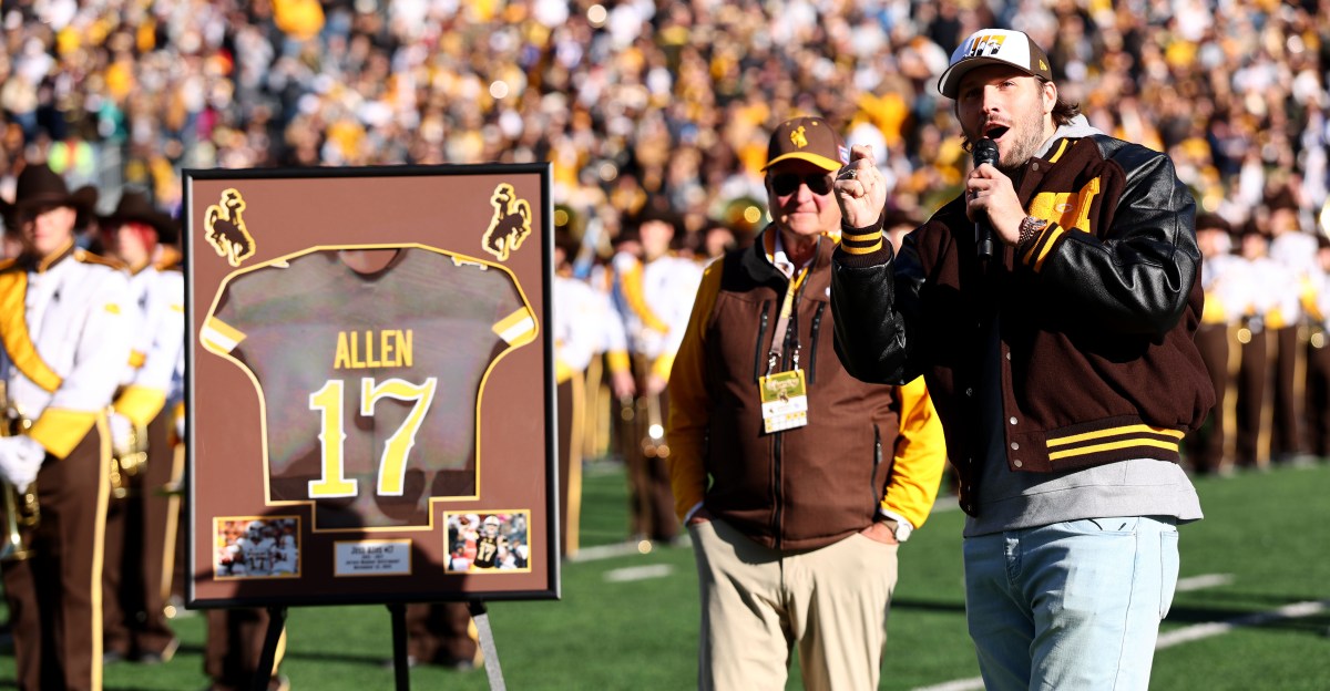 Josh Allen’s team speech at Wyoming jersey retirement offers reminder