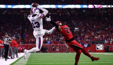 Turnovers, penalties, and a missed extra point drop the Bills to 7-4