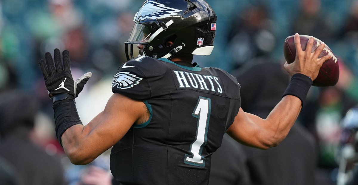 Bears-Eagles thread: Can Jalen Hurts and Philly break out of their slump?