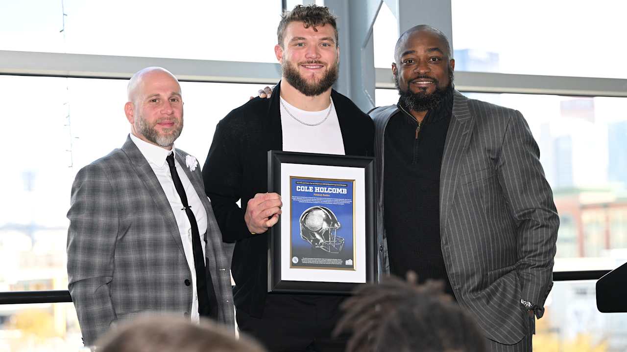 Holcomb honored for his strength through trying times