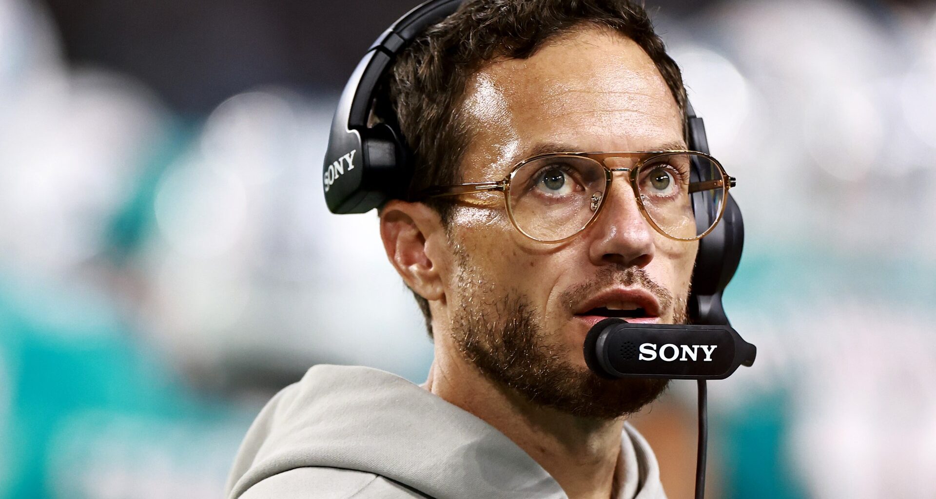 Mike McDaniel in furious sideline meltdown and left speechless as Tua Tagovailoa bizarrely calls out own fans