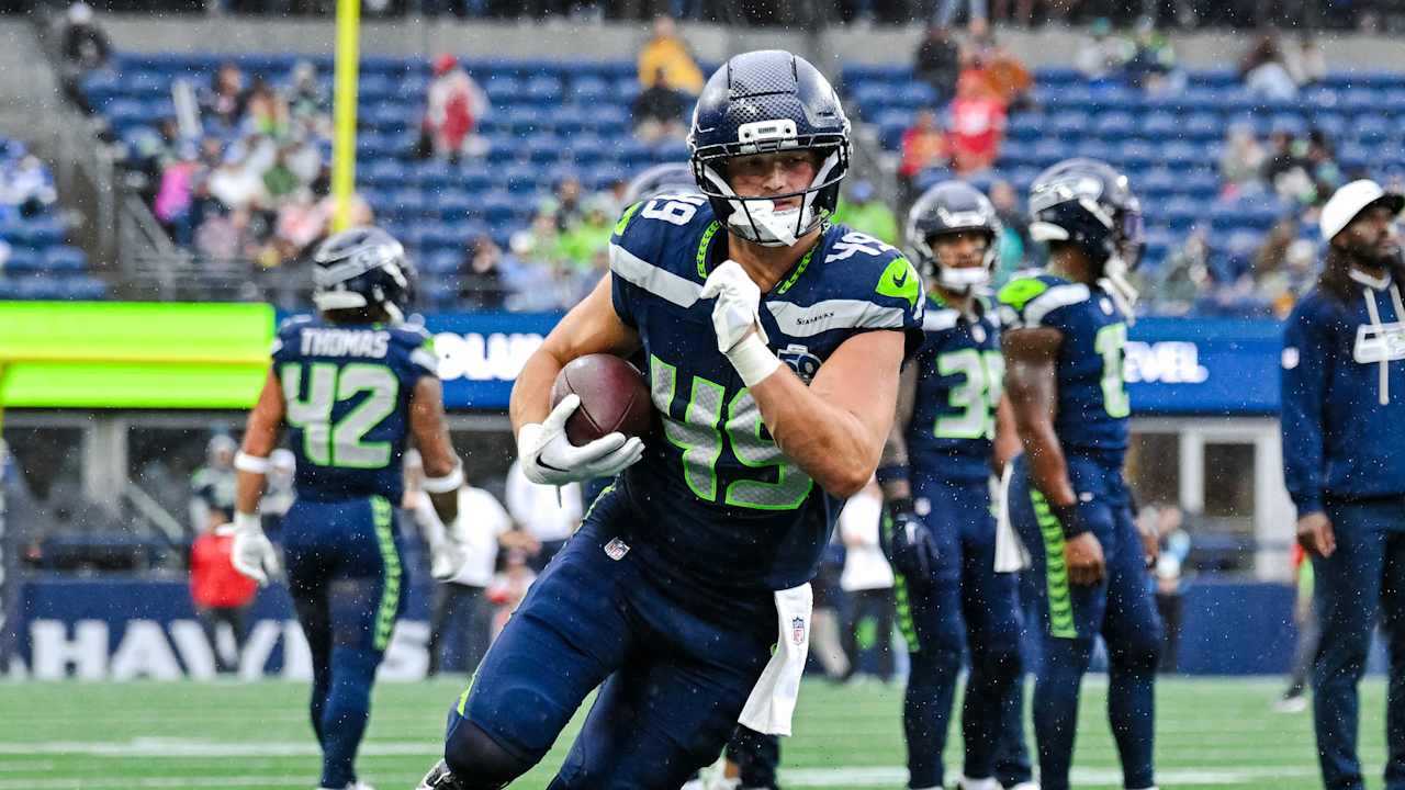 Seahawks Sign TE Marshall Lang To Practice Squad