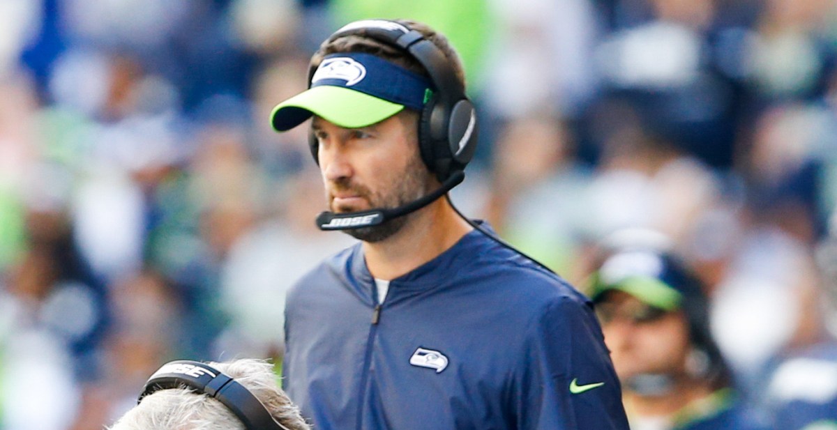 Dallas Cowboys at Las Vegas Raiders: Two teams trying to find themselves