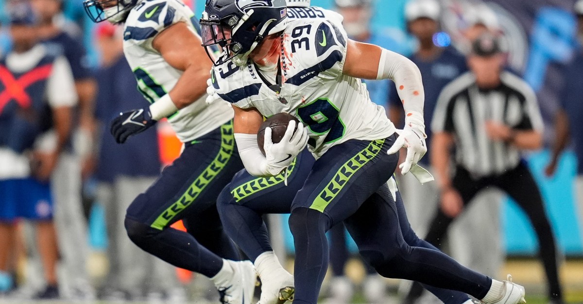 Seahawks Week 12 preview: Seattle takes on Titans, No. 1 pick Cam Ward