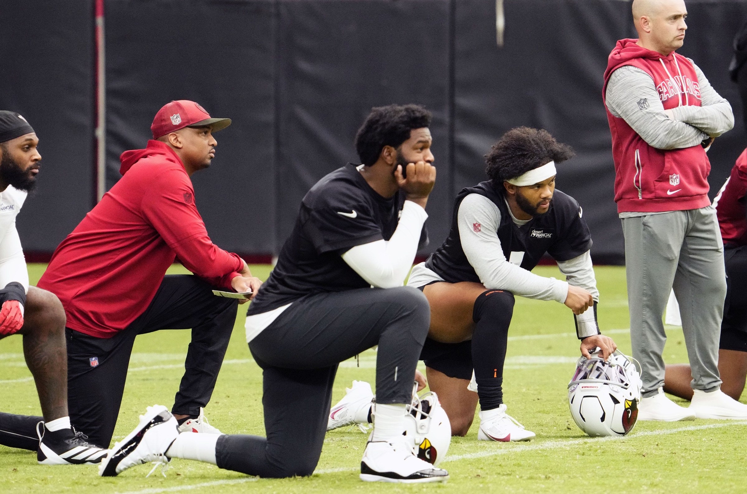 Jacoby Brissett and Kyler Murray take a knee