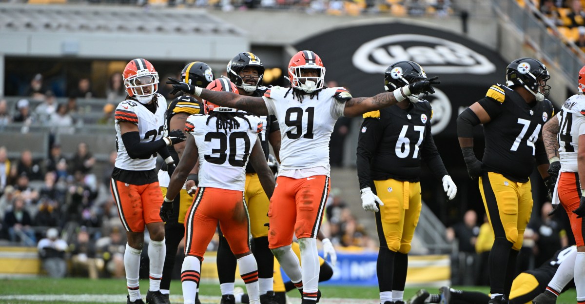 Daily Dawg Chow 11/21: Browns re-sign Alex Wright, prepare for Raiders