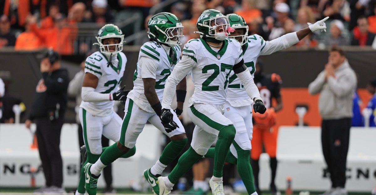 How the Jets defense shook off an ugly game and closed out the first win of 2025