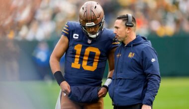 NFC Playoff Picture: Green Bay Packers fall behind idle Eagles, Buccaneers after loss