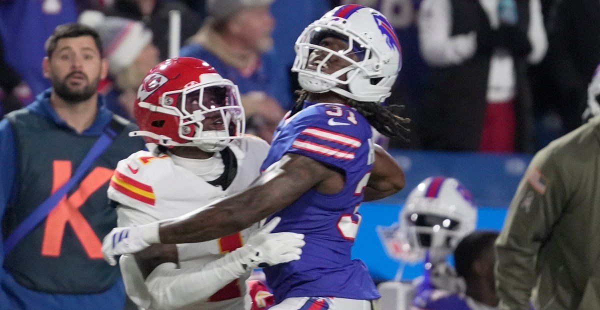 Some shaky officiating in Buffalo Bills vs. Kansas City Chiefs Week 9