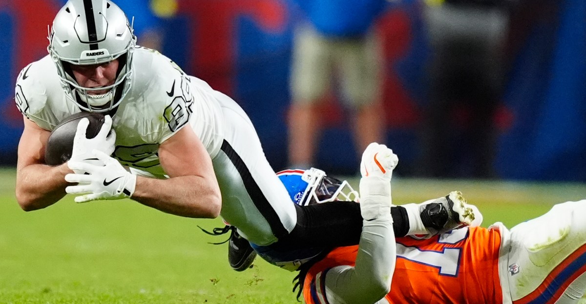 How the Las Vegas Raiders ensure tight end Brock Bowers eats on Monday night