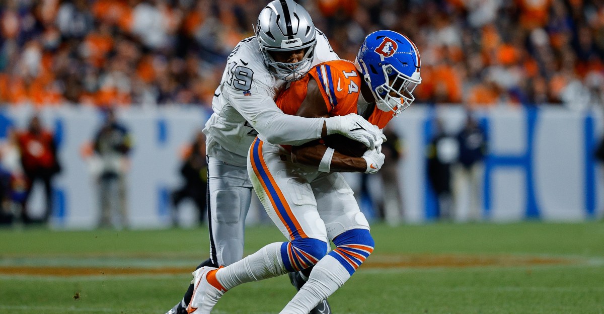 Raiders: Charles Snowden makes most of limited opportunities vs Broncos