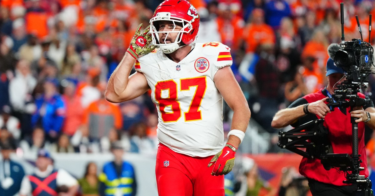 Chiefs News 11/22: Kelce will make a decision on future by free agency