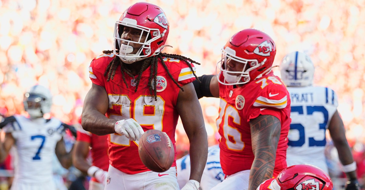 Chiefs-Colts snap counts: Offense depends on run in overtime win