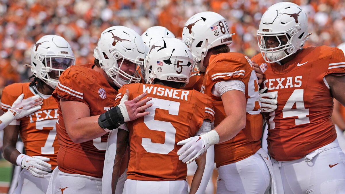 Texas vs. Georgia among biggest college football Week 12 betting line movement