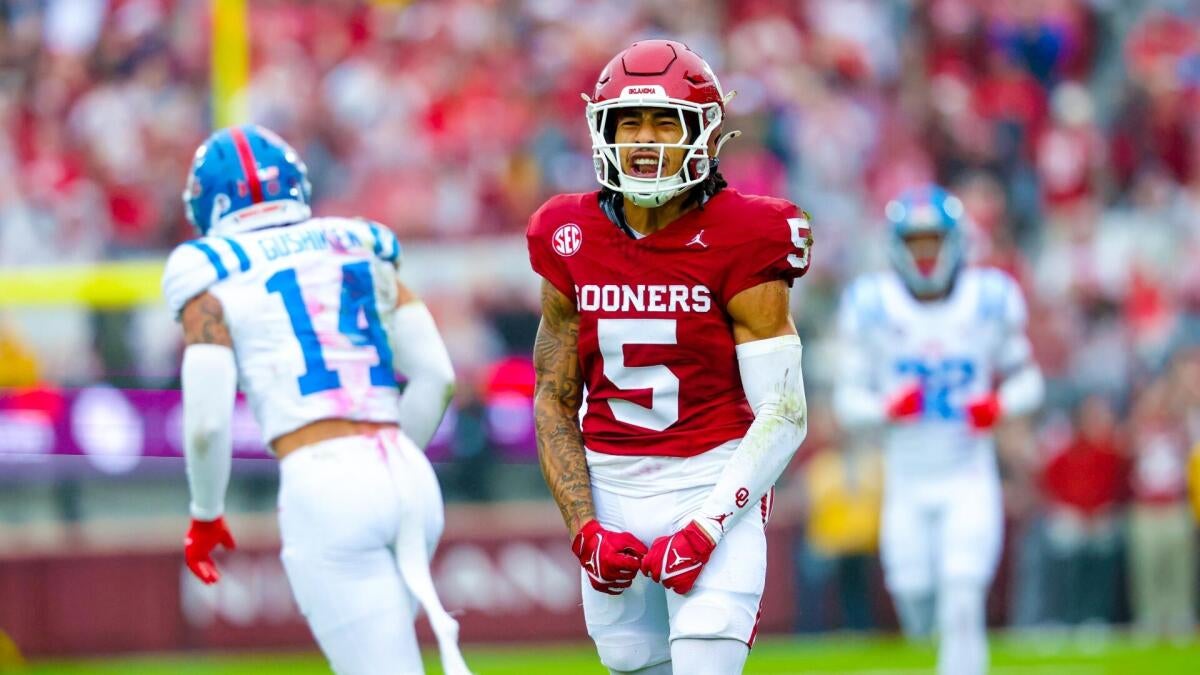 College football odds, lines, predictions: 2025 Rivalry Week picks from expert on 38-29 run