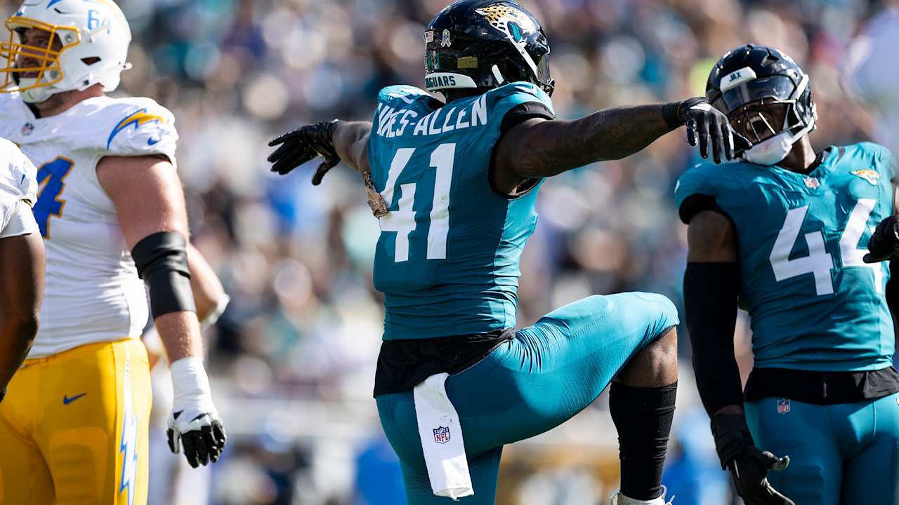 Defense’s “energy was high” in Week 11 Victory vs. Chargers