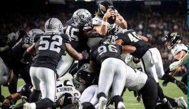 Jacksonville Jaguars 30, Las Vegas Raiders 29