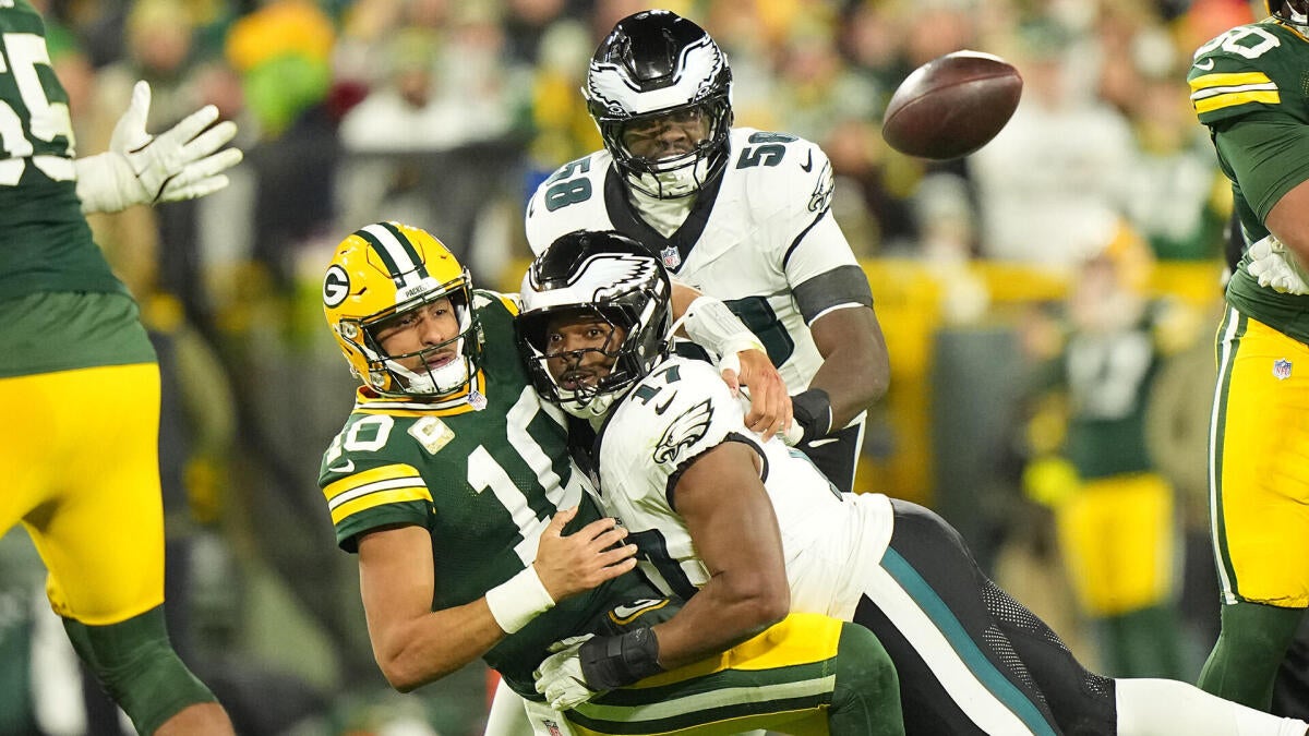 NFL's hottest defense? Nakobe Dean, Jaelan Phillips fueling Eagles' turnaround