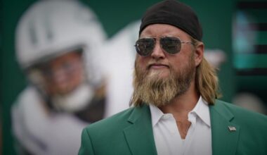 Jets legend Nick Mangold mourned by teammates, fans at New Jersey wake