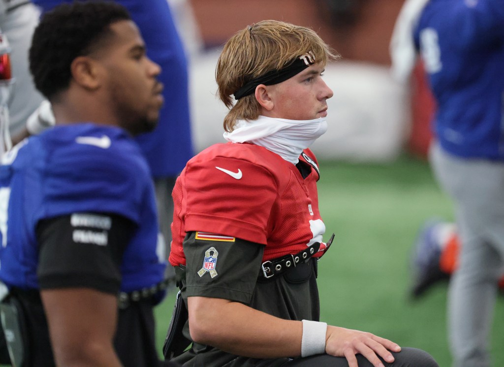 New York Giants quarterback Jaxson Dart (6), during practice at the New York Giants training facility in East Rutherford, New Jersey