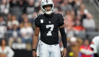 Geno Smith apologizes for 'poor judgement' gesture toward Raiders fans