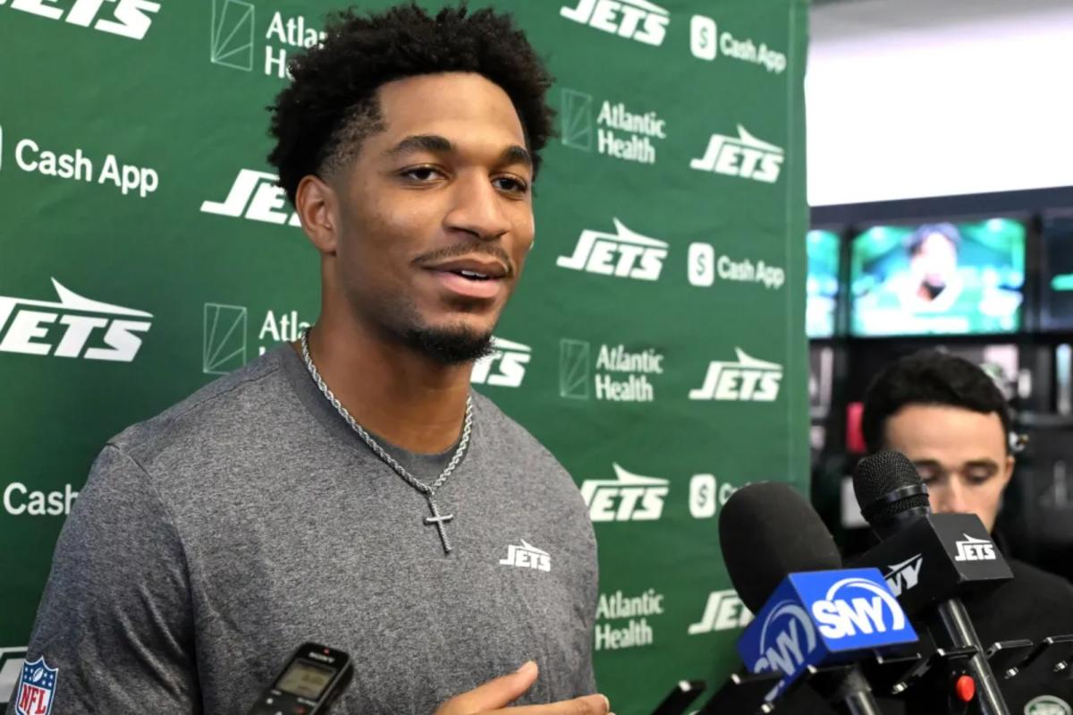 Sauce Gardner trade opens door for Jets rookie Azareye'h Thomas