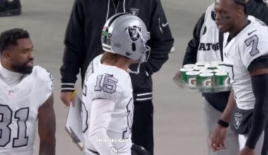 Kenny Pickett gets in middle of Geno Smith's heated Raiders sideline moment