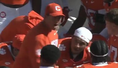 Dabo Swinney goes nut on Clemson sideline in epic meltdown