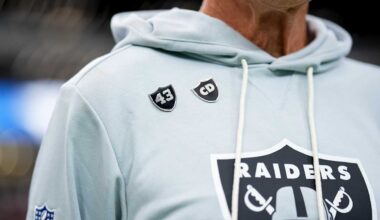 Raiders honor Carol Davis and George Atkinson 