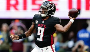 Falcons QB Michael Penix Jr. suffers knee injury vs. Panthers