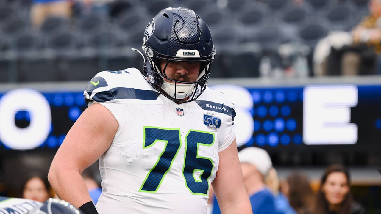 Seahawks Get ‘Really Fortunate’ News On Grey Zabel’s Knee Injury