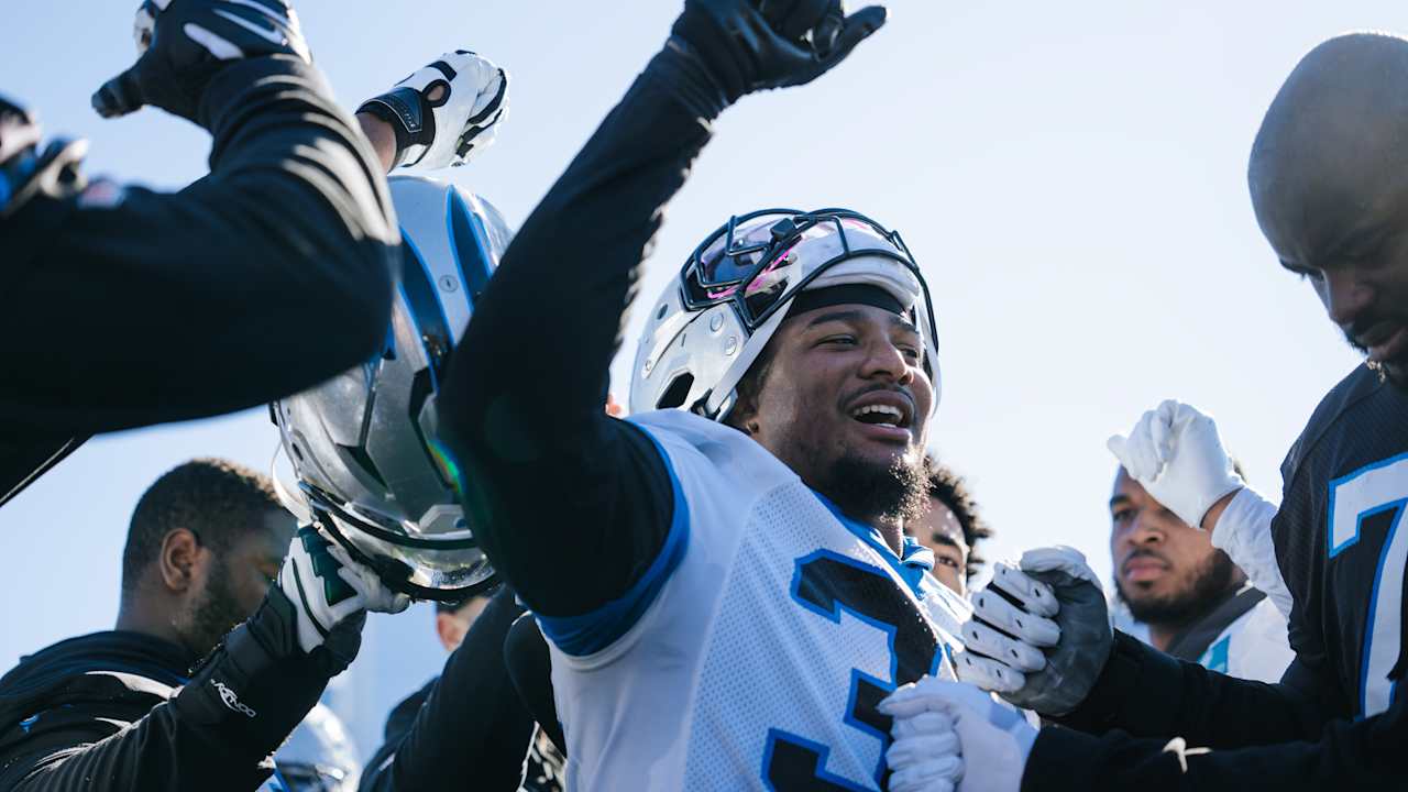 Trevin Wallace back on the field, where he's longed to be for two weeks