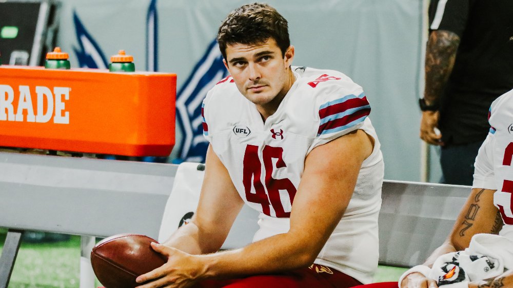 Los Angeles Chargers Sign Michigan Panthers LS Peter Bowden