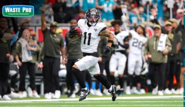 WR Parker Washington Gives Memorable Performance in Week 10