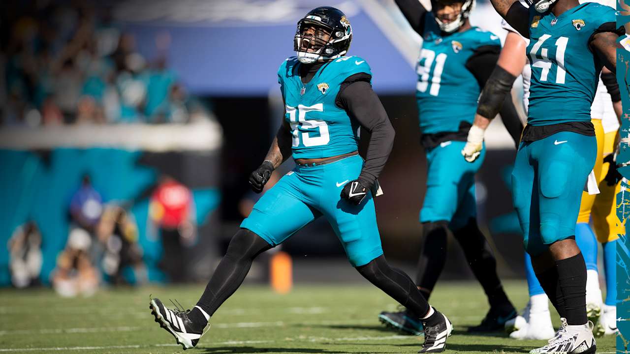 DEs Danny Striggow, B.J. Green II and TE Quintin Morris Big Contributors in Week 11