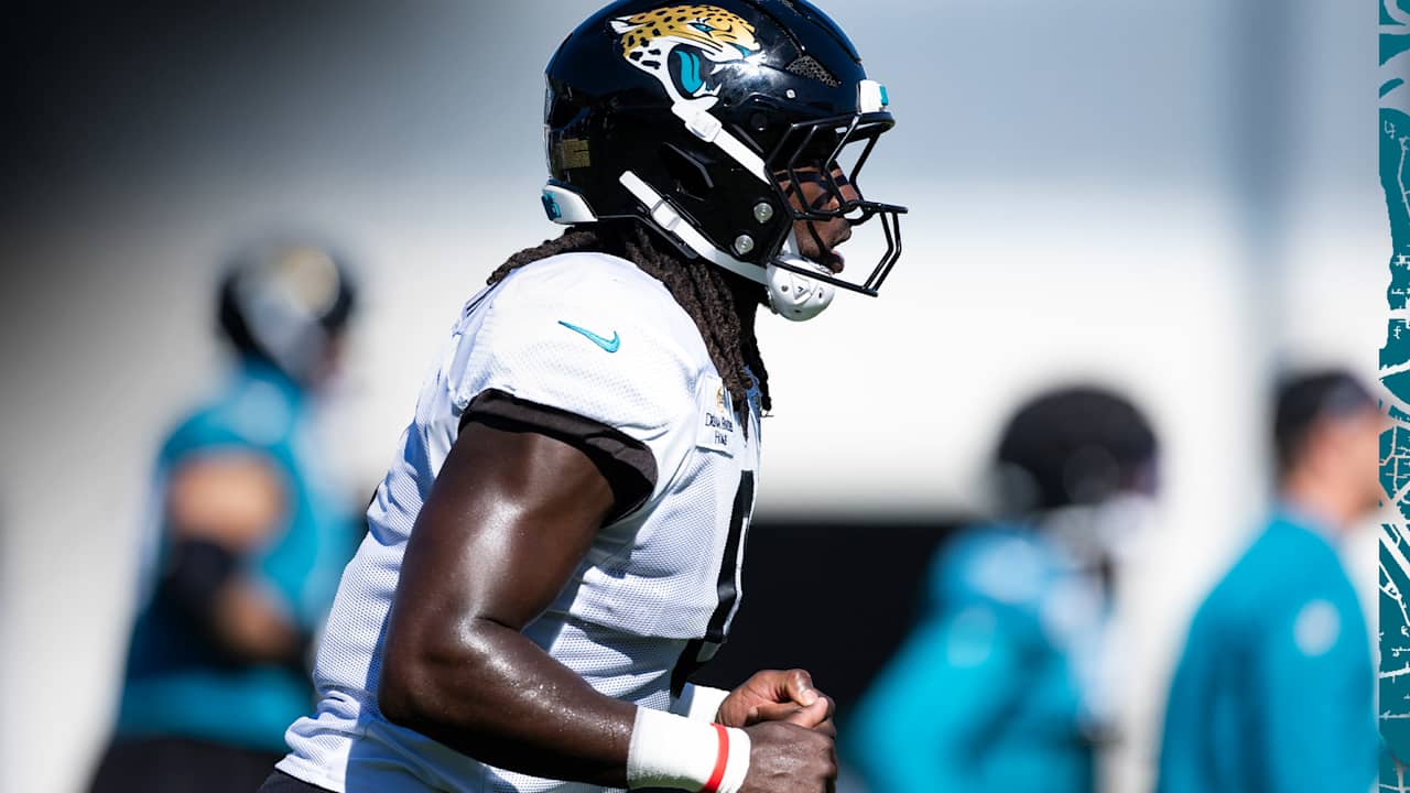 Thursday Quick Hits | DC Anthony Campanile on Improving Jaguars' Pass Rush