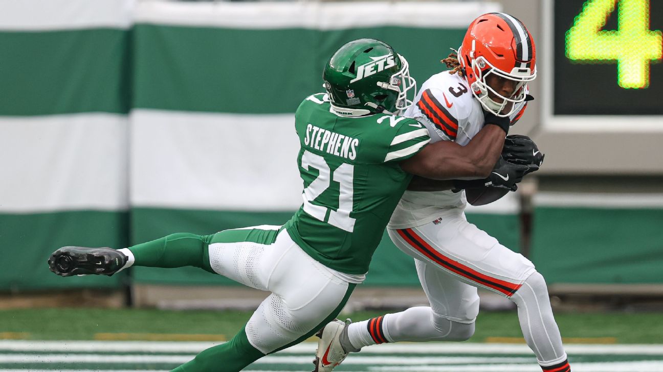 Jets baffled by historic streak of no interceptions