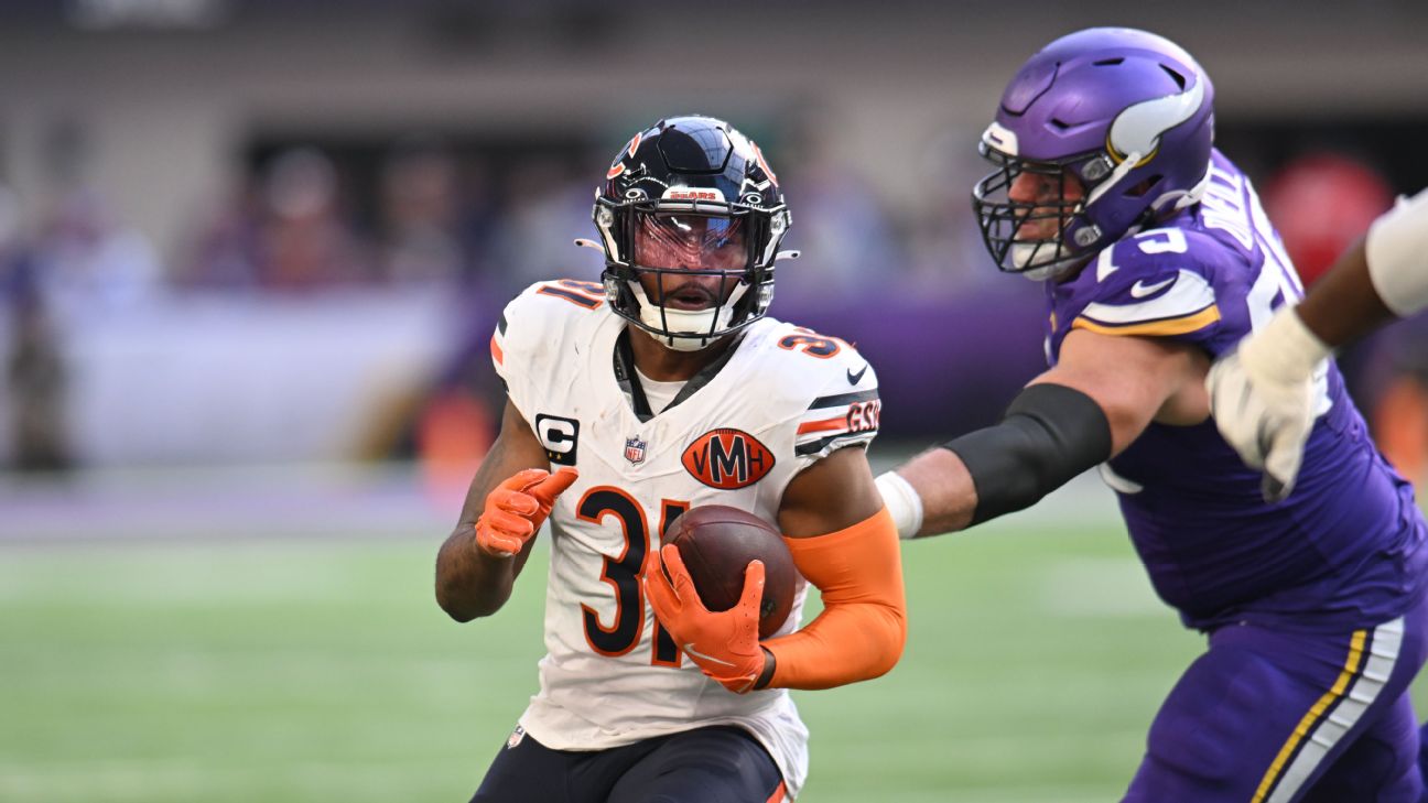 Bears' defense leads NFL in takeaways, especially picks