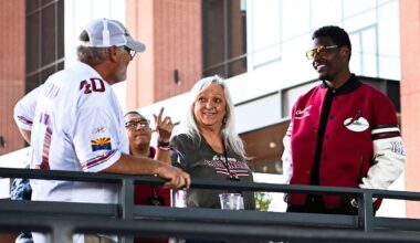 Cardinals Fans Share Their Stories During Inaugural Premier Travel Trip To Dallas